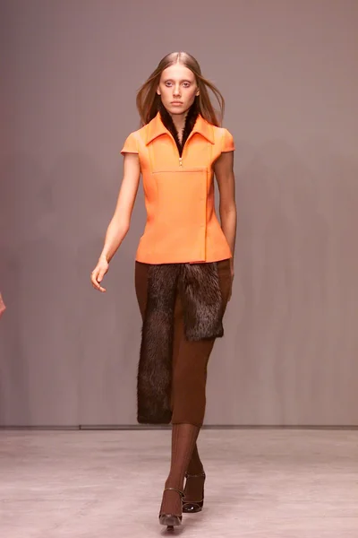 Look 14
